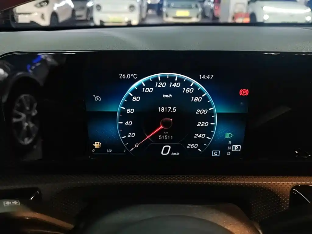 Mercedes-Benz A-Class 2020 — фото 12