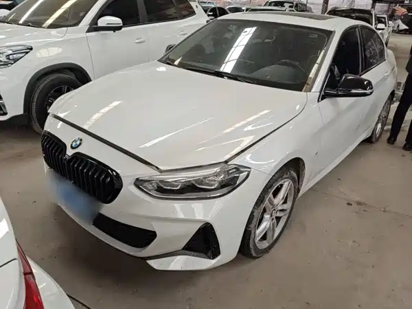 BMW 1 Series 2022