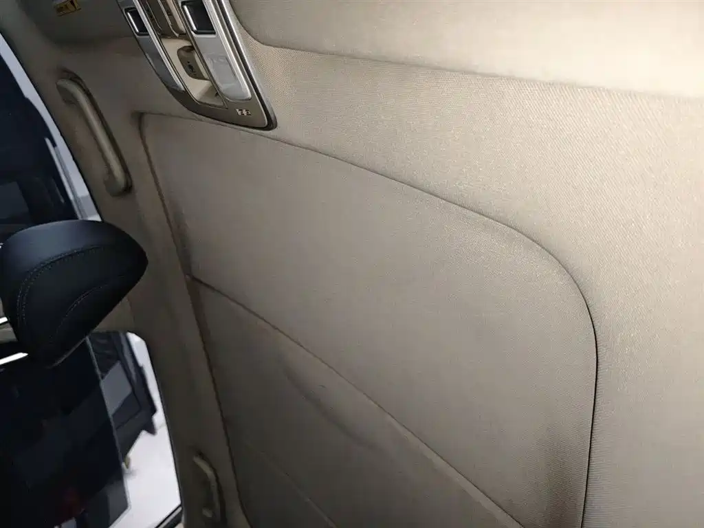 Geely Emgrand GS 2018 — фото 14