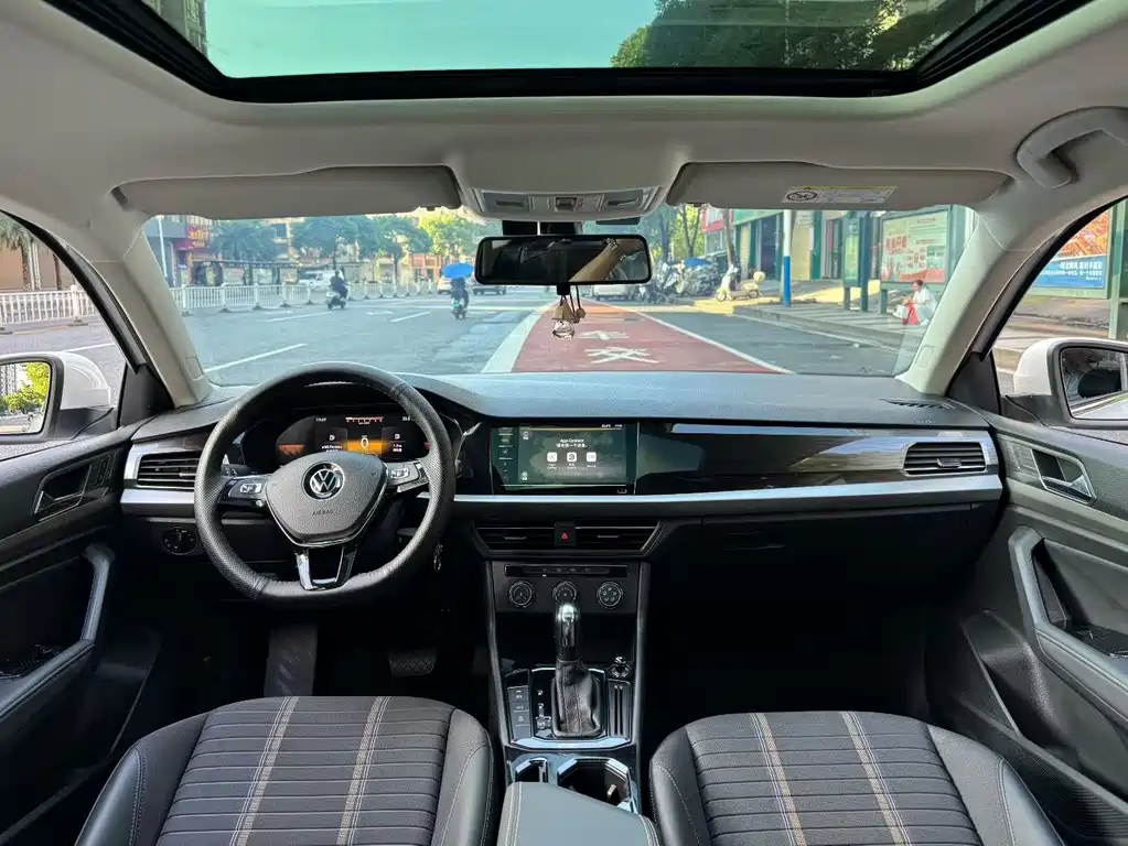Volkswagen Lavida 2022