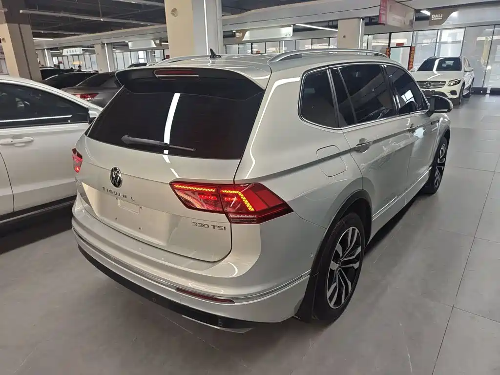 Volkswagen Tiguan L 2021