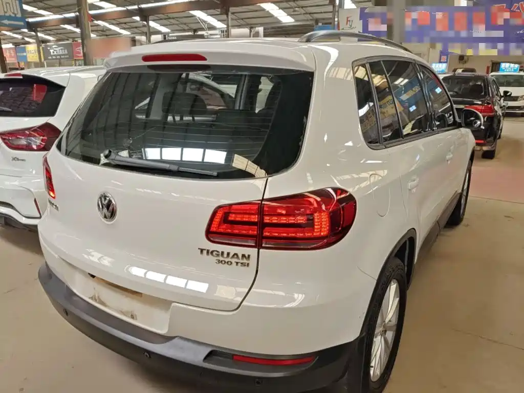 Volkswagen Tiguan 2016 — фото 7