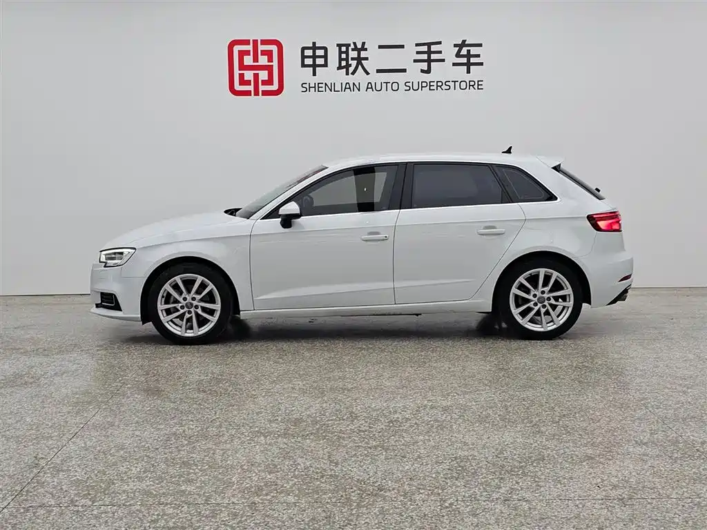 Audi A3 2019 — фото 4