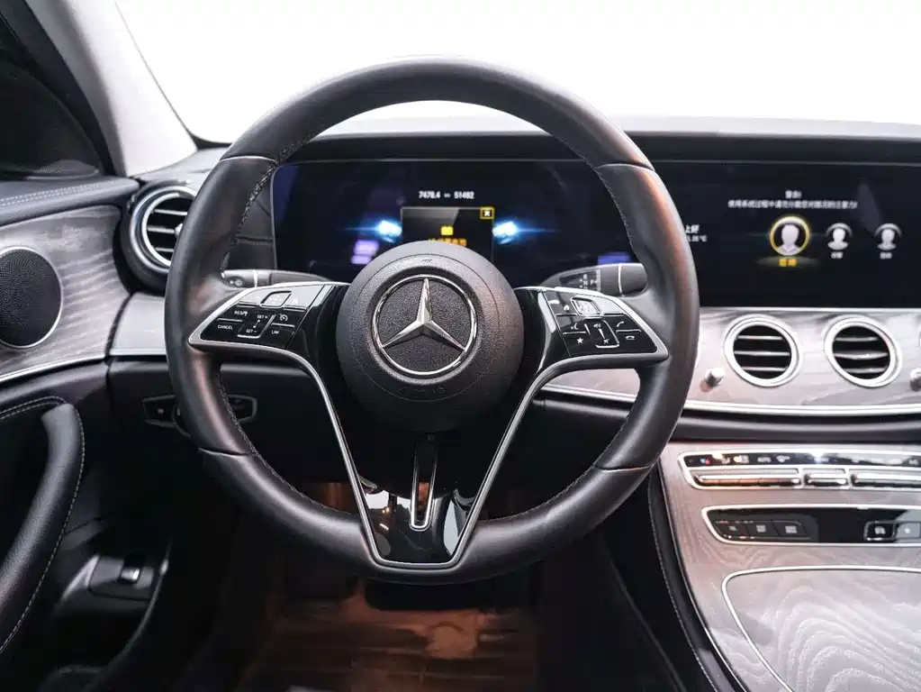 Mercedes-Benz E-Class 2022 — фото 21