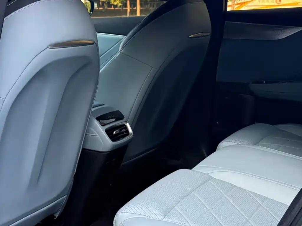 Deepal S05 2024 — фото 11