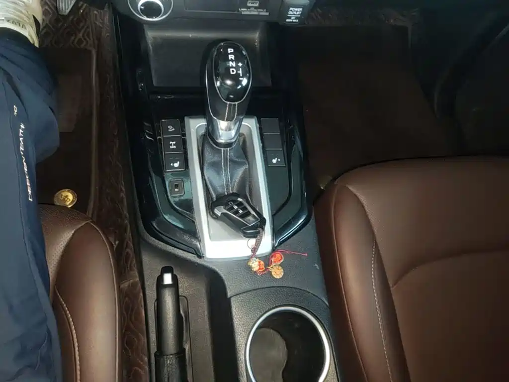 Isuzu D-MAX 2022 — фото 14