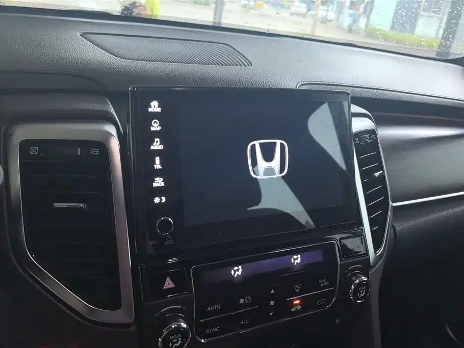 Honda UR-V 2018 — фото 13
