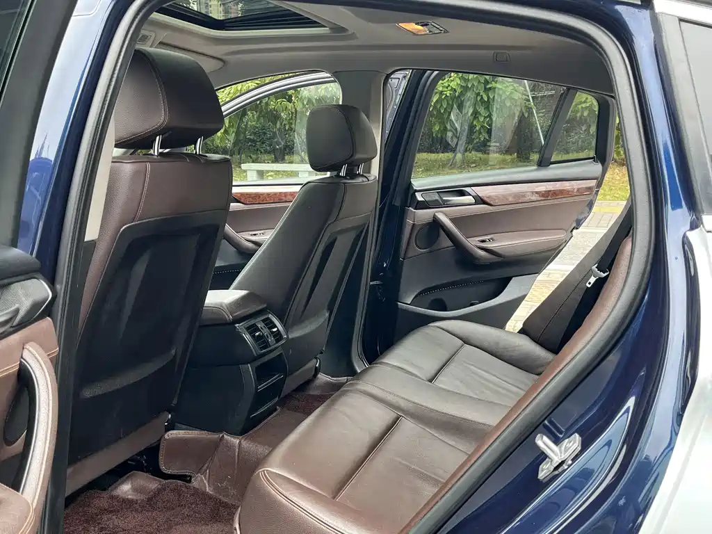 BMW X4 2015 — фото 10