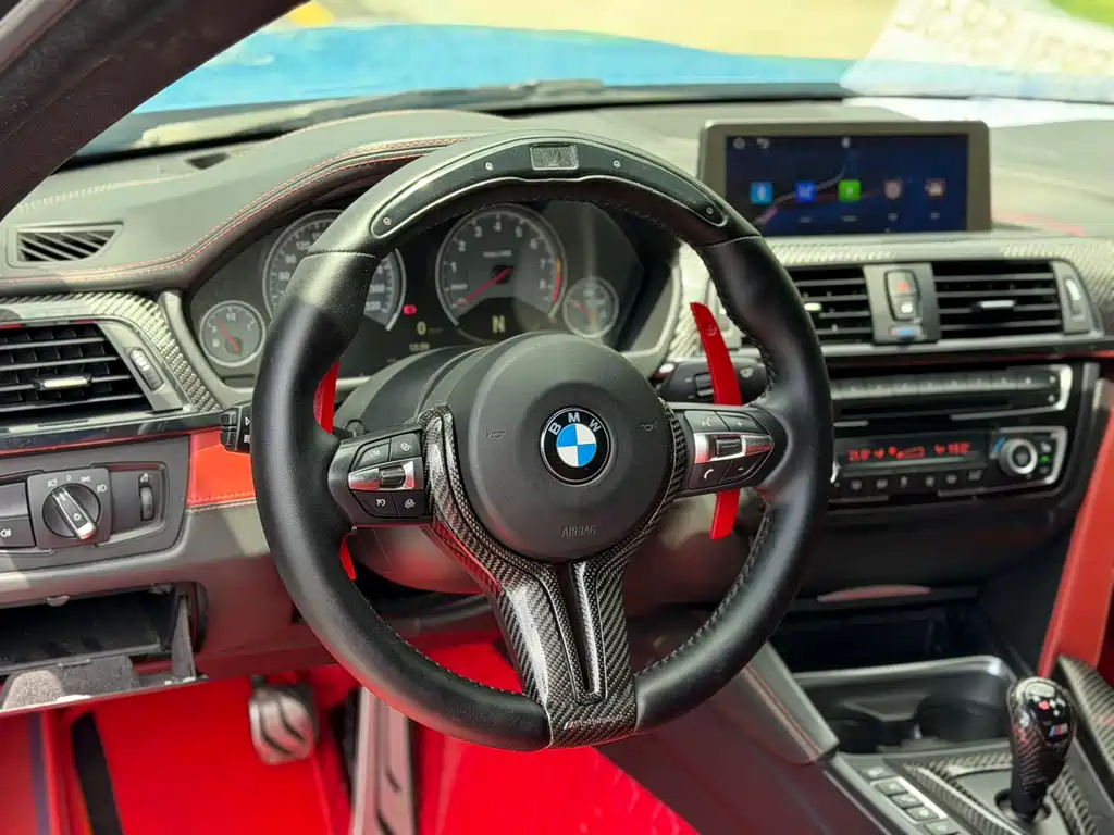 BMW M4 2015 — фото 10