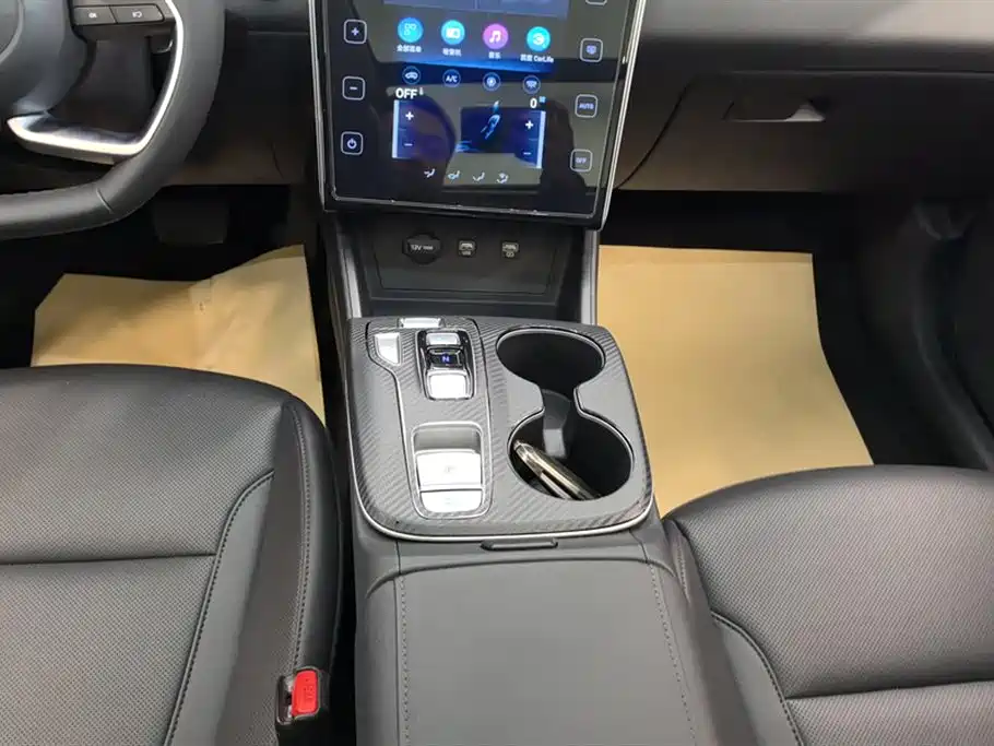 Hyundai Tucson 2023 — фото 15