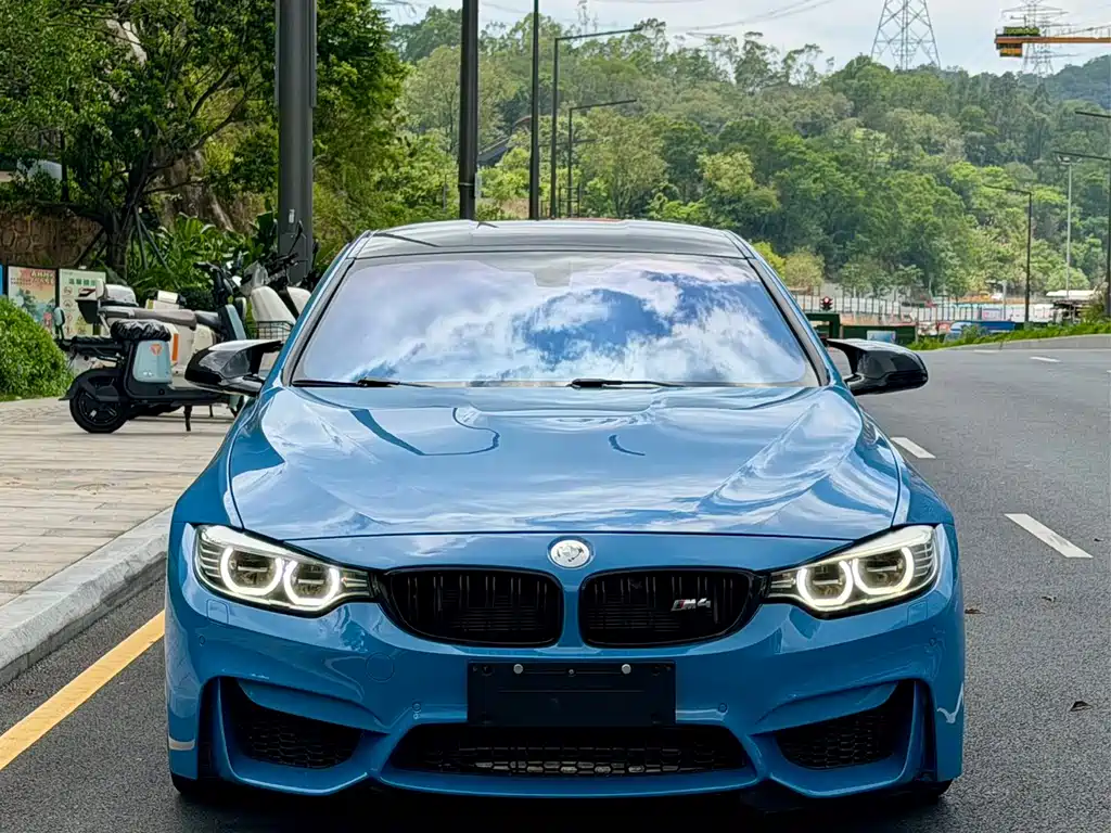 BMW M4 2015 — фото 2