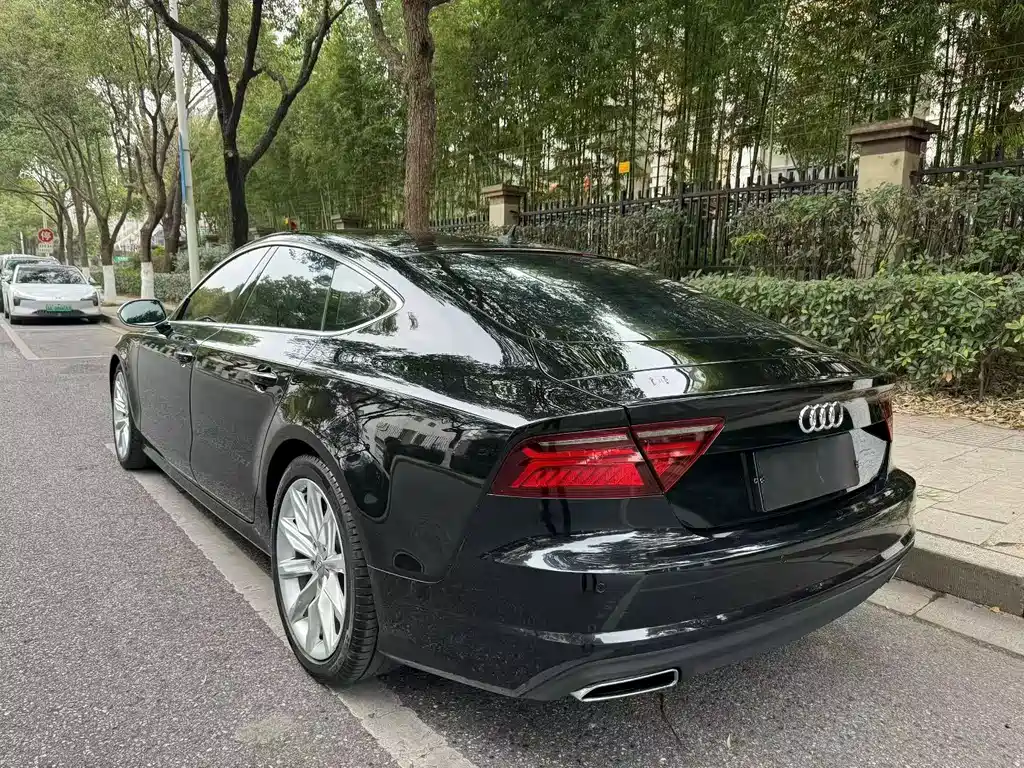 Audi A7 2016 — фото 9