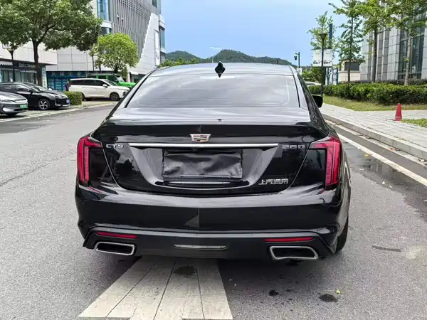 Cadillac CT5 2023