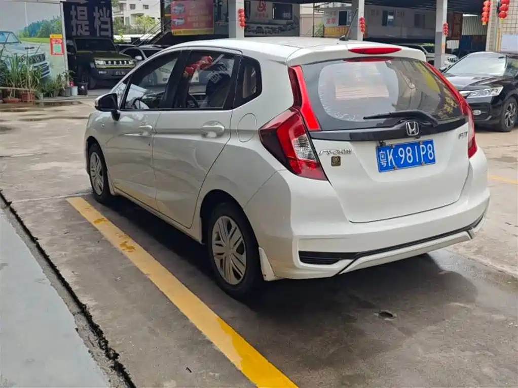 Honda Fit 2019 — фото 8