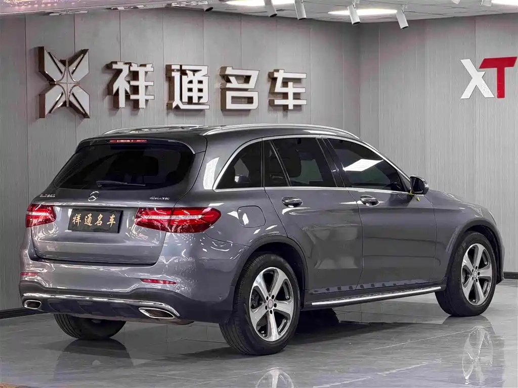 Mercedes-Benz GLC 2017 — фото 10