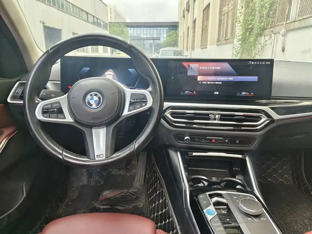 BMW i3 2022 — фото 10