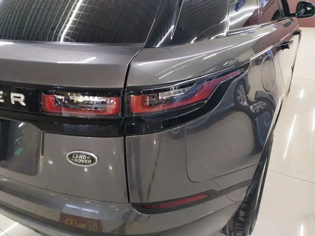 Land Rover Velar 2018 — фото 24