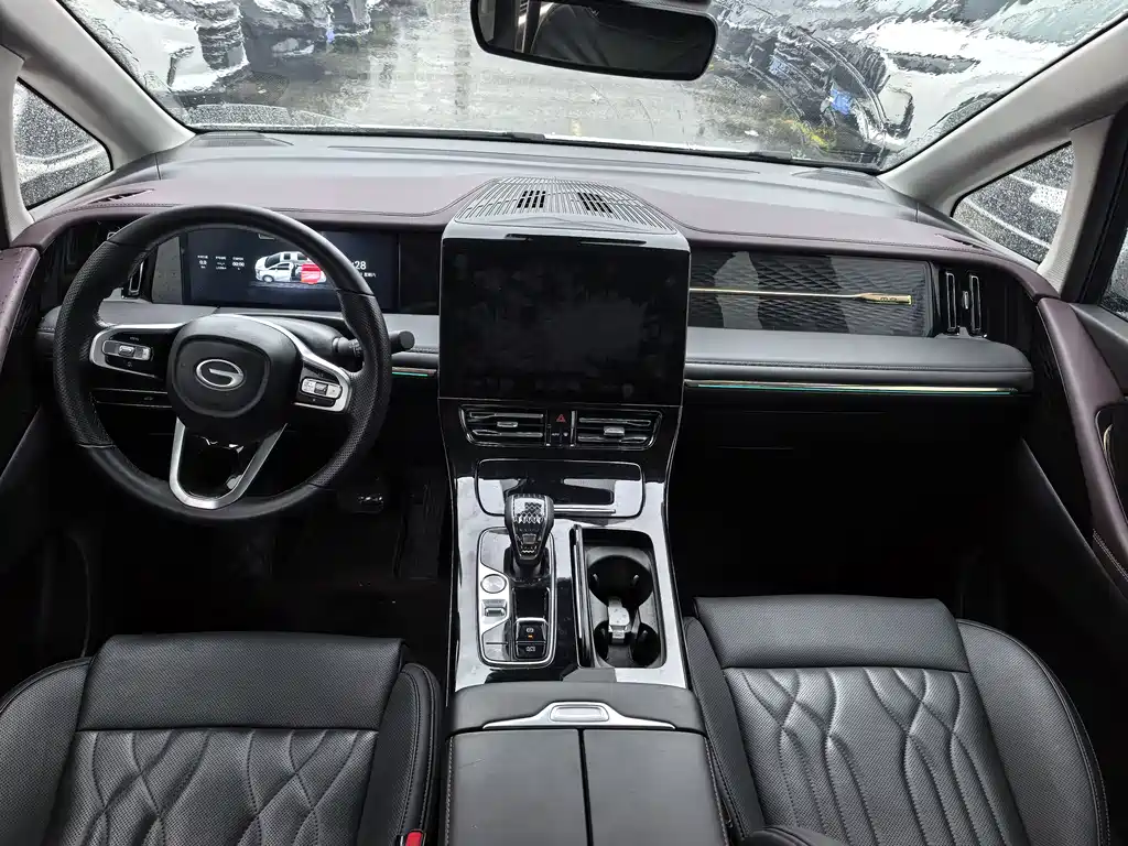 GAC Motor Trumpchi M8 2023 — фото 4