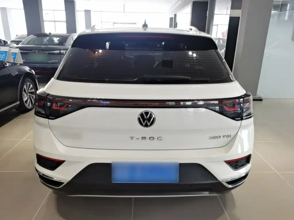 Volkswagen T-Roc 2024