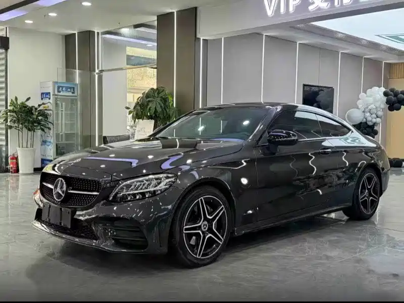 Mercedes-Benz C-Class 2023