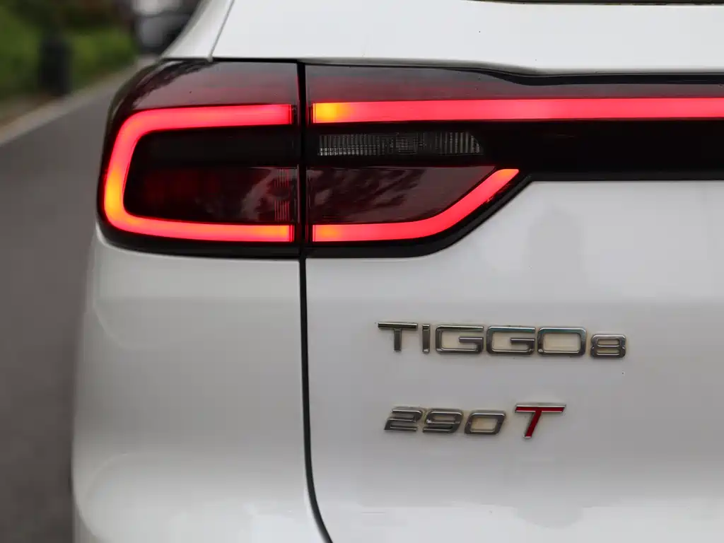 Chery Tiggo 8 2021 — фото 7