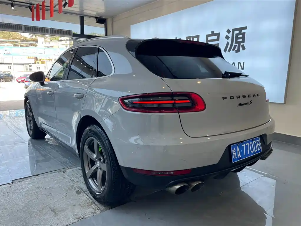 Porsche Macan 2014 — фото 20