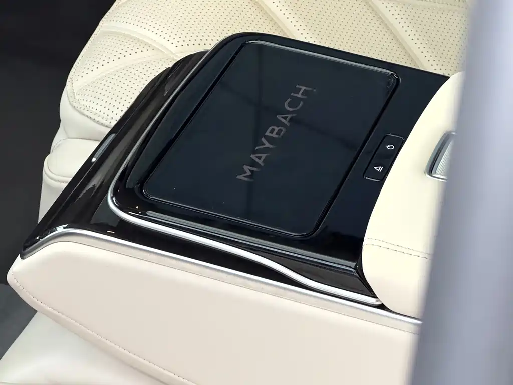 Mercedes-Benz Maybach S-Class 2024 — фото 18