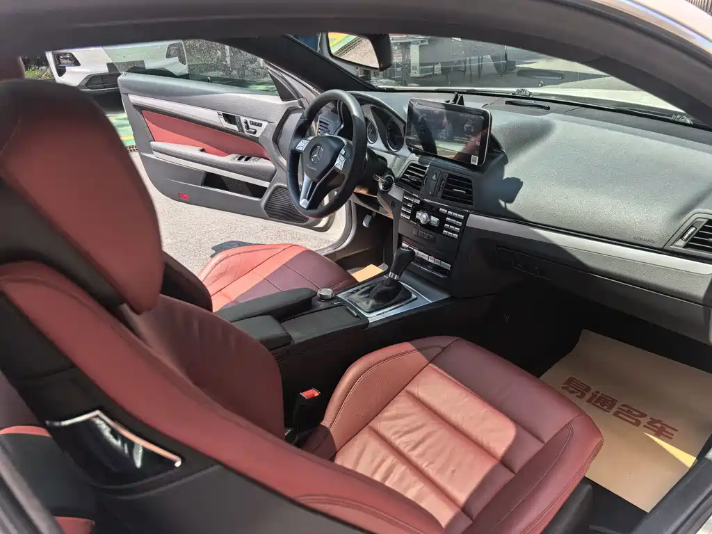 Mercedes-Benz E-Class 2013 — фото 15