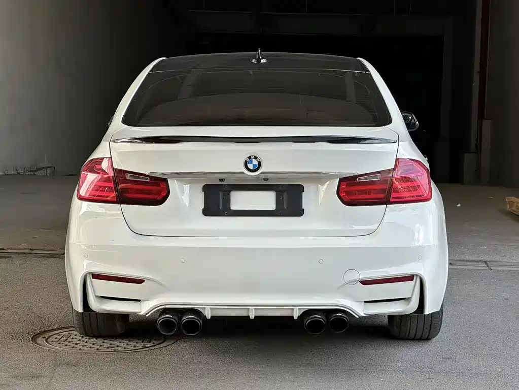 BMW 3 Series 2015 — фото 8