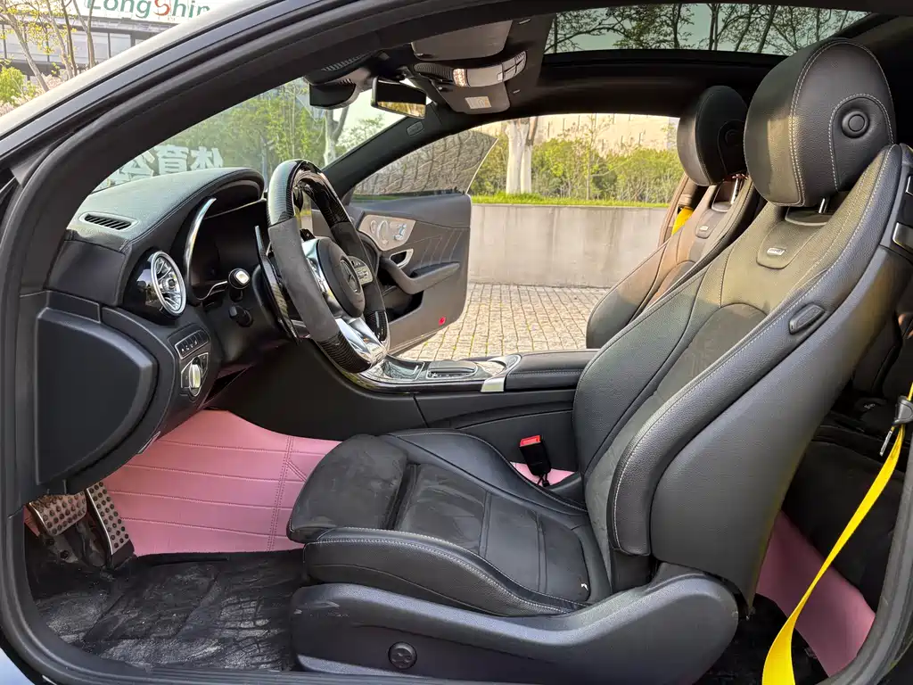 Mercedes-Benz C-Class AMG 2020 — фото 11
