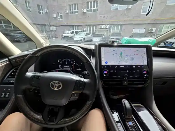 Toyota Alphard 2024