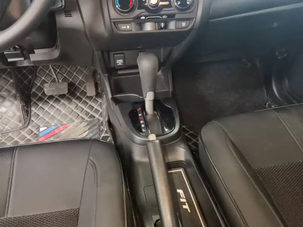 Honda Fit 2019 — фото 14
