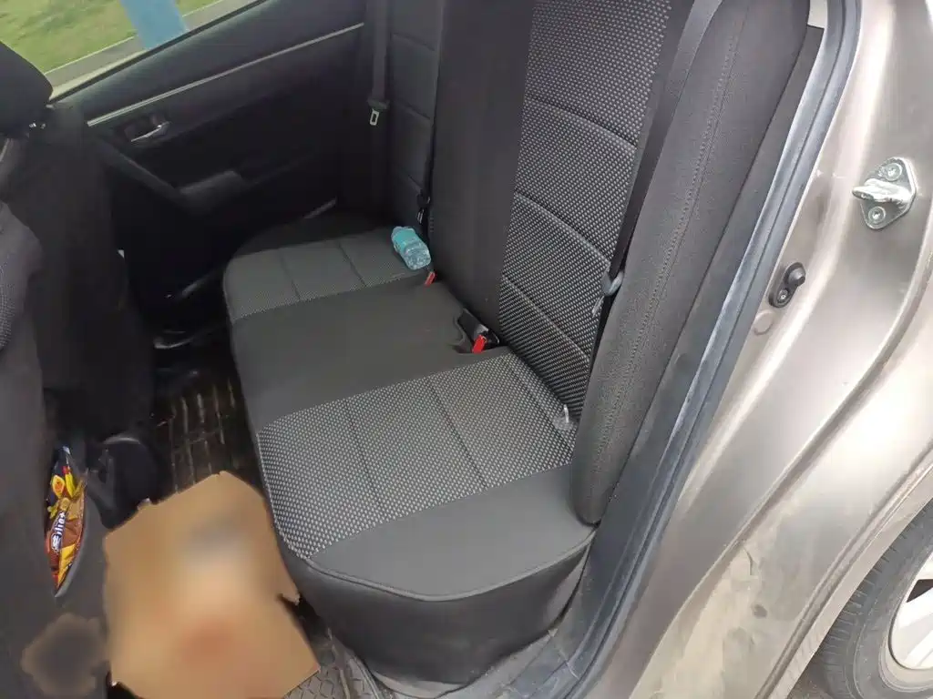 Toyota Corolla 2015 — фото 15