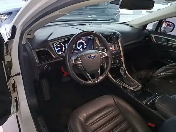 Ford Mondeo 2016