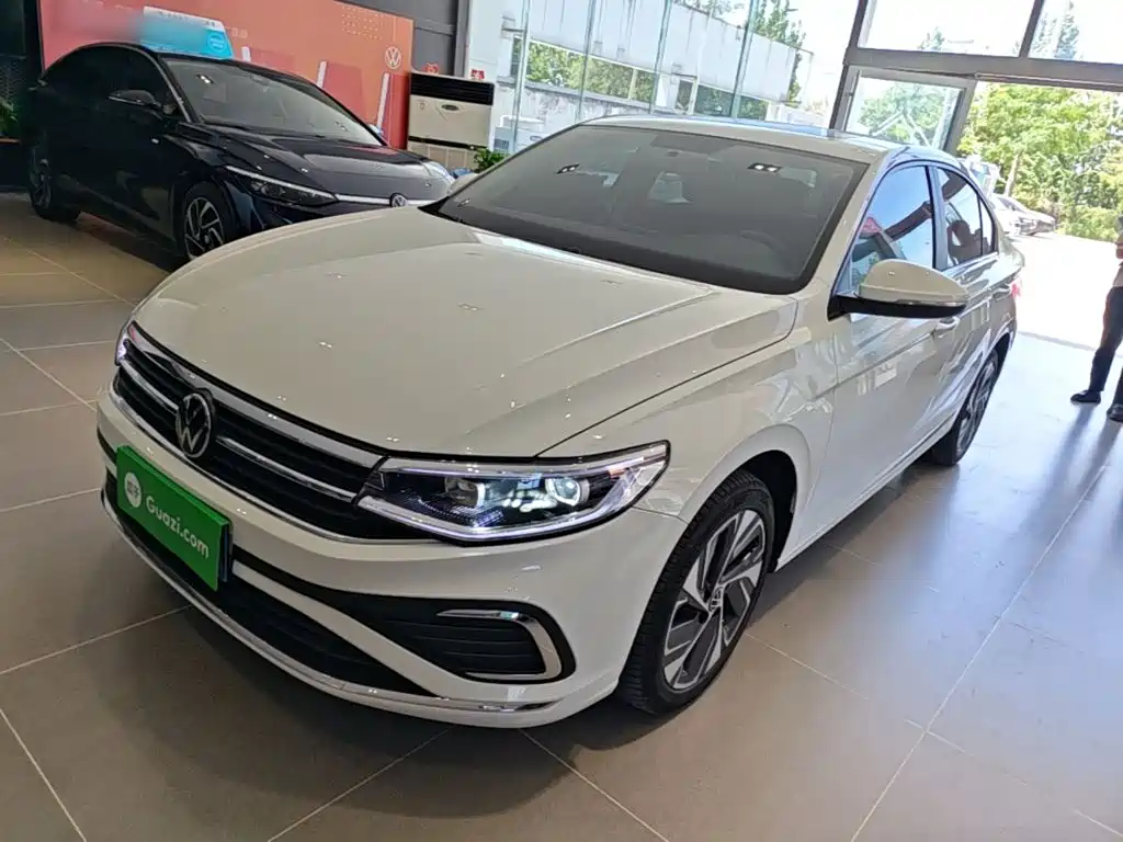 Volkswagen Bora 2025
