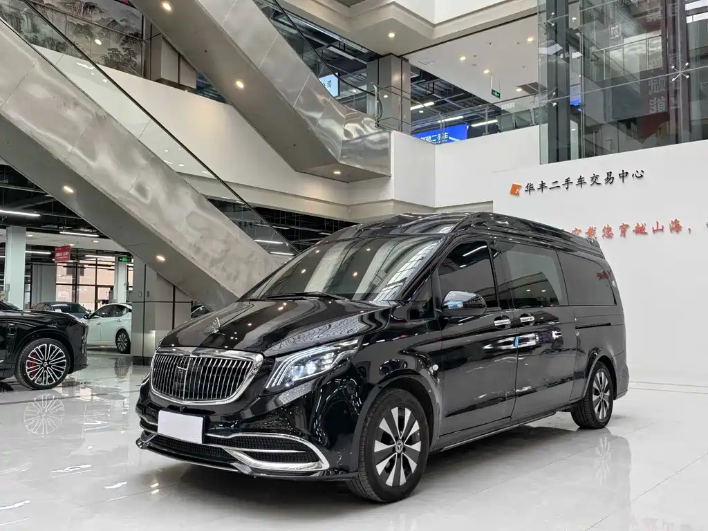 Mercedes-Benz Vito 2023 — фото 1