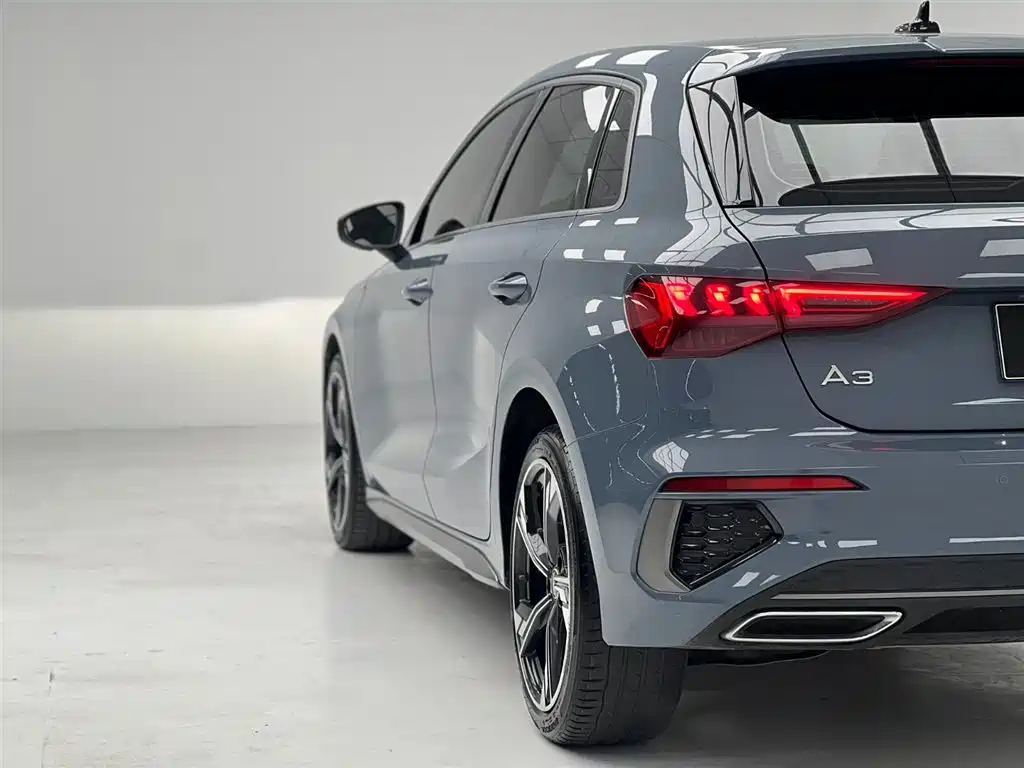 Audi A3 2022 — фото 13