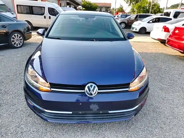 Volkswagen Golf 2020