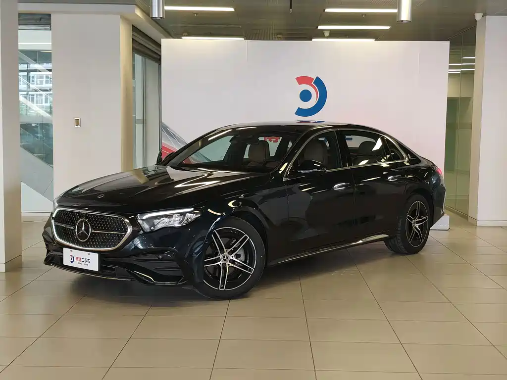Mercedes-Benz E-Class 2023