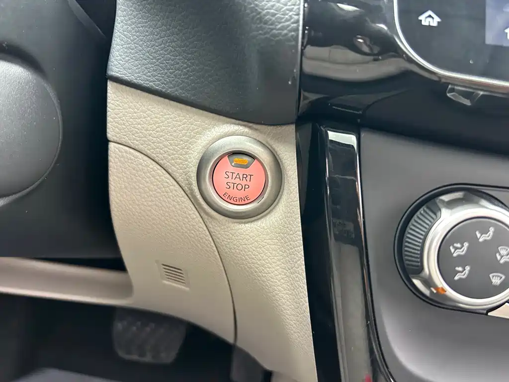Nissan Sylphy 2019 — фото 16