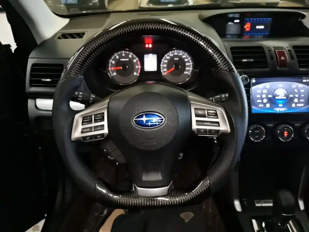 Subaru Forester 2014 — фото 11