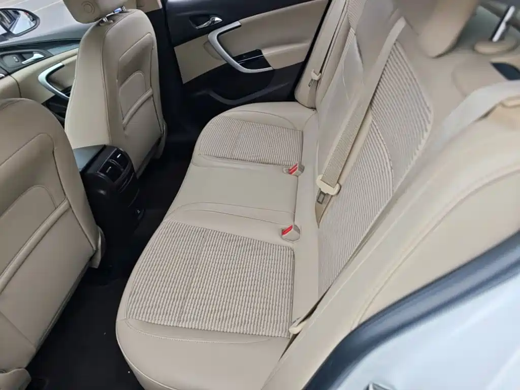 Buick Regal 2015 — фото 17