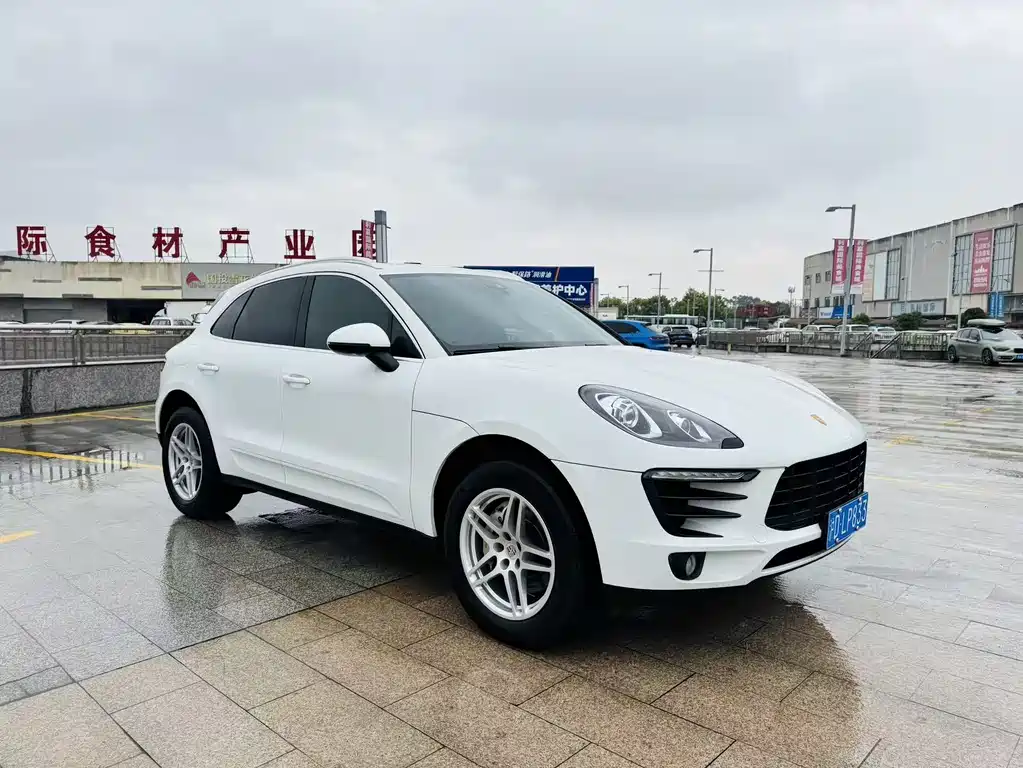 Porsche Macan 2017 — фото 3