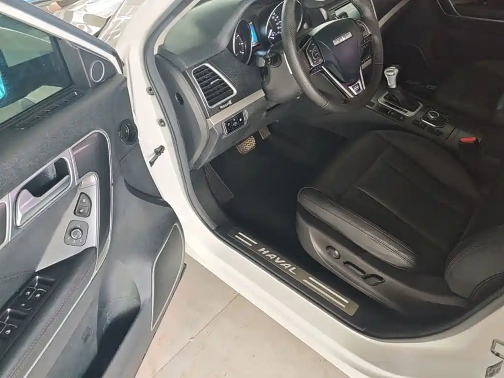 Haval H6 Coupe 2018 — фото 16