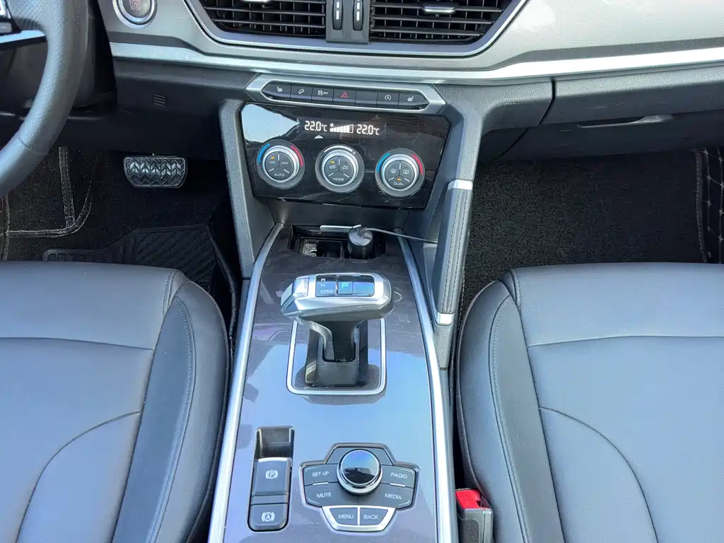 Haval H6 2020 — фото 10