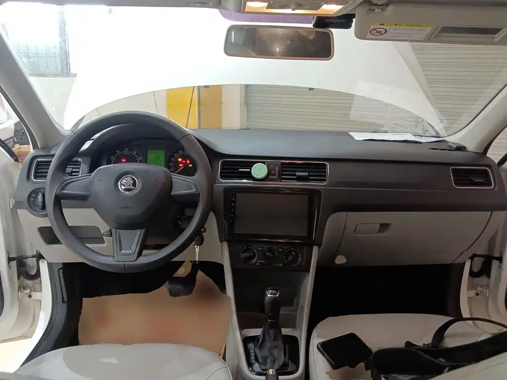 Skoda Rapid 2016