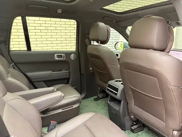 Li Auto L8 2023