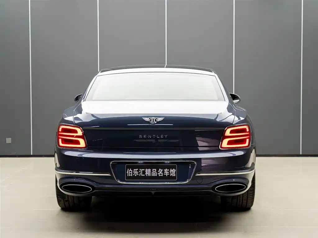 Bentley Flying Spur 2020 — фото 6
