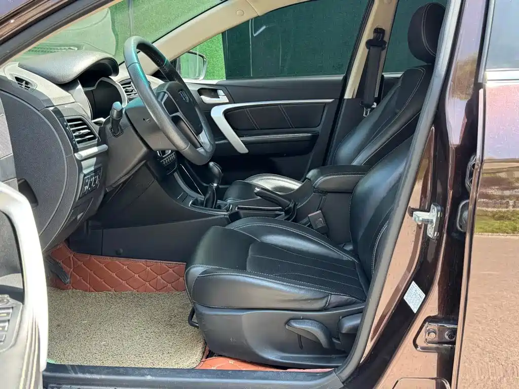 Geely Emgrand 2017
