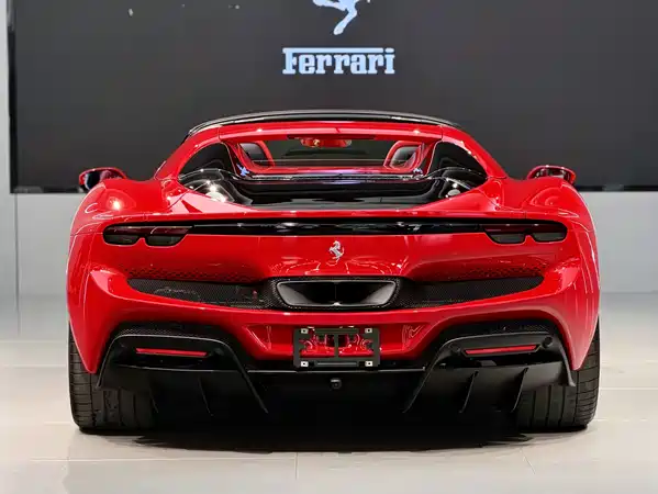 Ferrari 296 2024